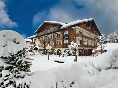 Trail Hotel Winter1