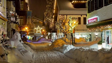 Kirchstraße im Schnee