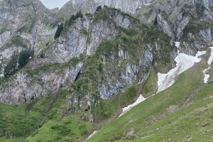 Rauhenhalskirche1295nw