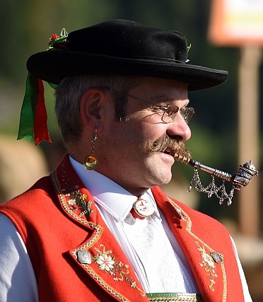 Appenzeller Sennen mit Lindauerli an der Viehschau (2)