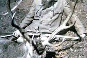 4. 06 JD 07 EZ Gerstruben Freiher von Heil zu Hernsheim Cornelius Besitzer des Gerstruber Tales, hier mit einem kapitalem Hirsch