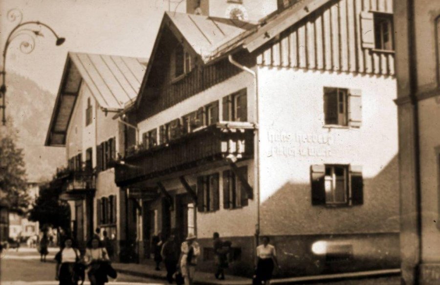Weststr 154 Herberg, 153 Hofmann von Westen
