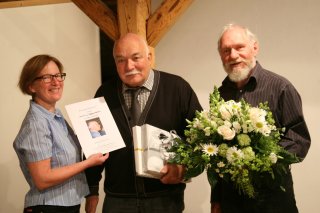 Angelika Blüml, Dr. Wolfgang Nettesheim und Wilhelm Geierstanger, Foto: Rudolf Schnellbach