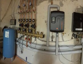 Neue Heizungsanlage mit neuen Anschlüssen in der Walserschanz