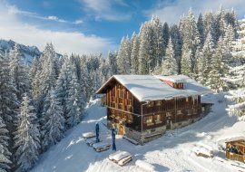 Auf der Wannenkopfhütte ist Schneespaß garantiert!
