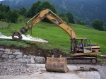 Cat 320BL mit Drehstützgreifer