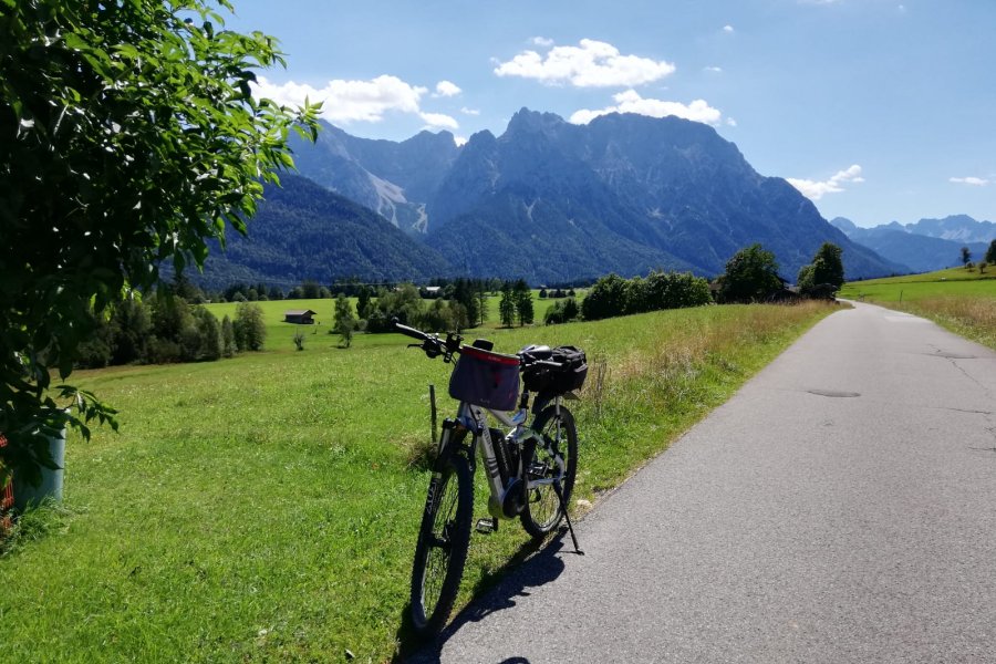 Berge und Fahrrad im Wellnesshof Blenk - 5 Sterne Ferienwohnungen in Wertach im Allgäu