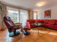 Granat Wohnzimmer - Wellnesshof Blenk - 5 Sterne Ferienwohnungen in Wertach im Allgäu