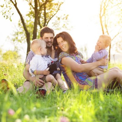 Junge Familie - Wellnesshof Blenk - 5 Sterne Ferienwohnungen in Wertach im Allgäu