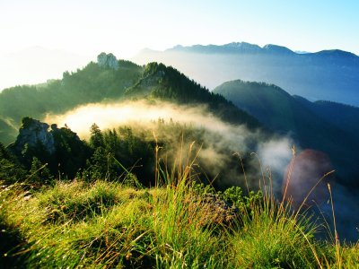 Morgenstimmung am Laber mit Blick aufs Ettaler Manndl