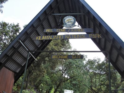 Machame gate
