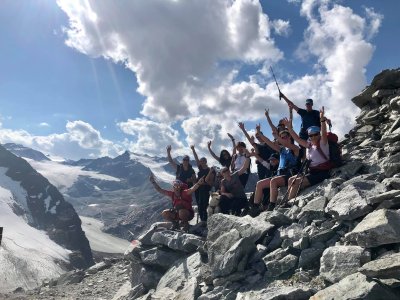 Gruppe auf 3000 m Pitztaler Jöchl