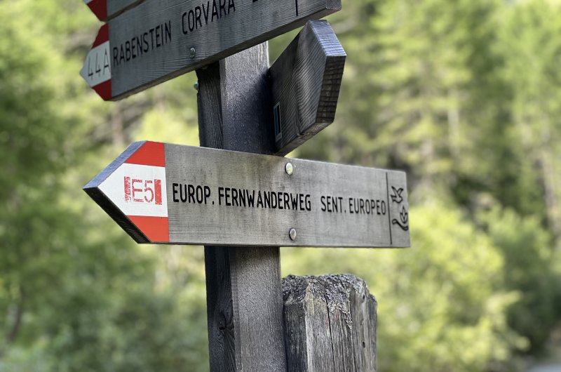 E5 Wegweiser