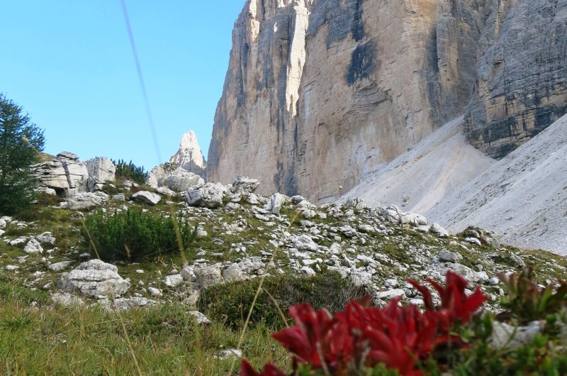 Blick von Lange Alm auf Dreizinnen