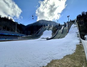 Frühling in der Skisprung Arena