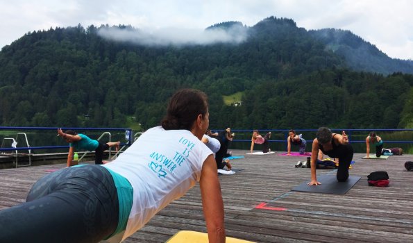 Yoga am See